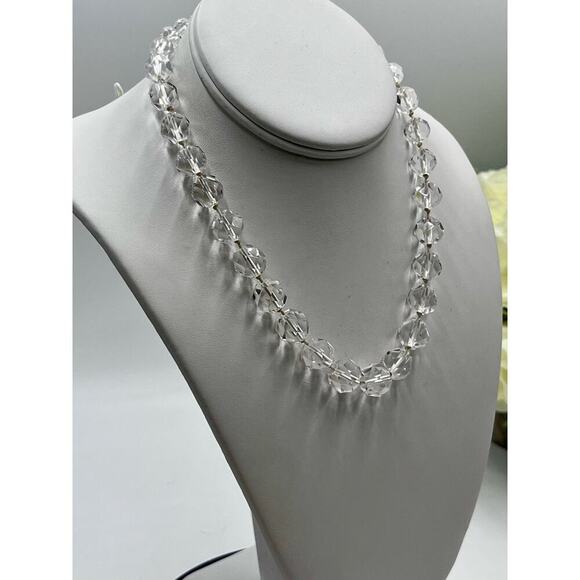 Faceted Rock Crystal Graduated Vintage Gold Filled Clasp Single Strand Necklace - Picture 5 of 16